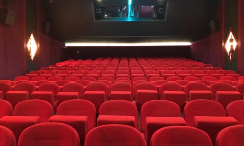 CULTURE : l’équipe municipale a initié la création d’un ciné-club qui va bientôt pouvoir débuter ses activités