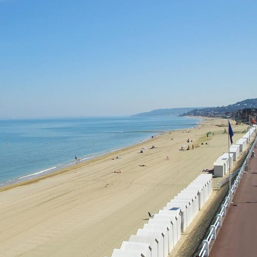 https://www.villers-sur-mer.fr/wp-content/uploads/2021/07/Fermeture-plage-baignade.jpg