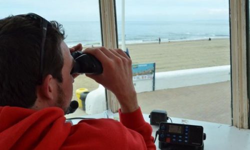 PLAGE : nos services de surveillance de la baignade veillent sur vous. Mais restez prudents!!!