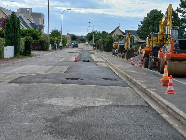 https://www.villers-sur-mer.fr/wp-content/uploads/2021/07/Travaux-rue-du-Stade.jpg