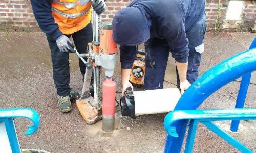 TRAVAUX : remplacement de mobiliers urbains avenue Jean Moulin ce matin