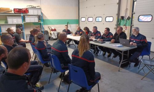 SÉCURITÉ : Le Colonel AUVRAY, président du SDIS a rendu visite à nos pompiers hier