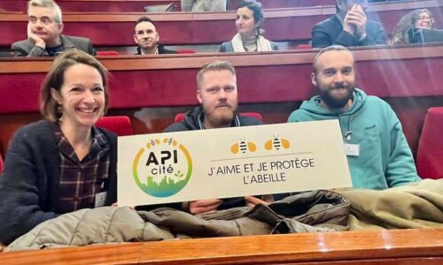 ENVIRONNEMENT : nous avons été reçus à Paris aujourd’hui pour recevoir notre label APICité