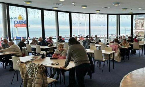 ANIMATIONS SENIORS : jeux de société et collation, c’était cette après-midi au casino