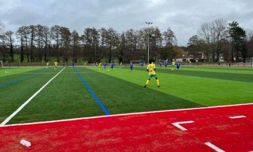 SPORT : 1er match de l’ASVH sur le nouveau terrain synthétique