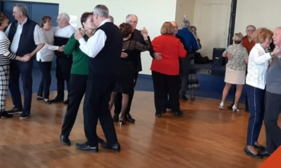 https://www.villers-sur-mer.fr/wp-content/uploads/2025/10/Gouter-des-seniors-0.01.png